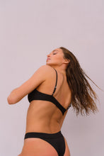 Load image into Gallery viewer, Essential Grá in Black - Top